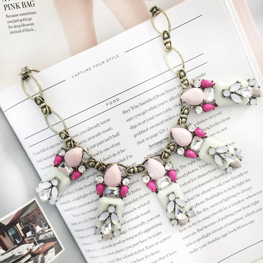 🆑 "Chelsea" Necklace || Pink & Mint Jewel - Picture 2 of 10